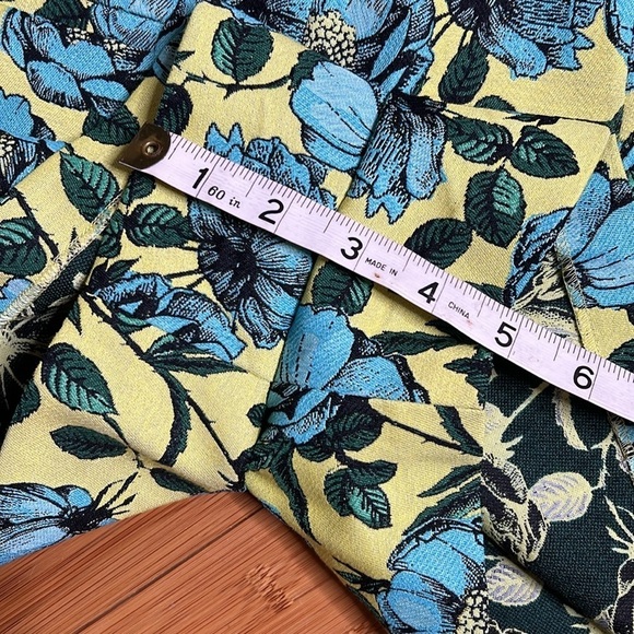 NWT Alice + Olivia Womens Cady Shorts Sz 10 Floral Print High Waisted Sunflower - Picture 6 of 8